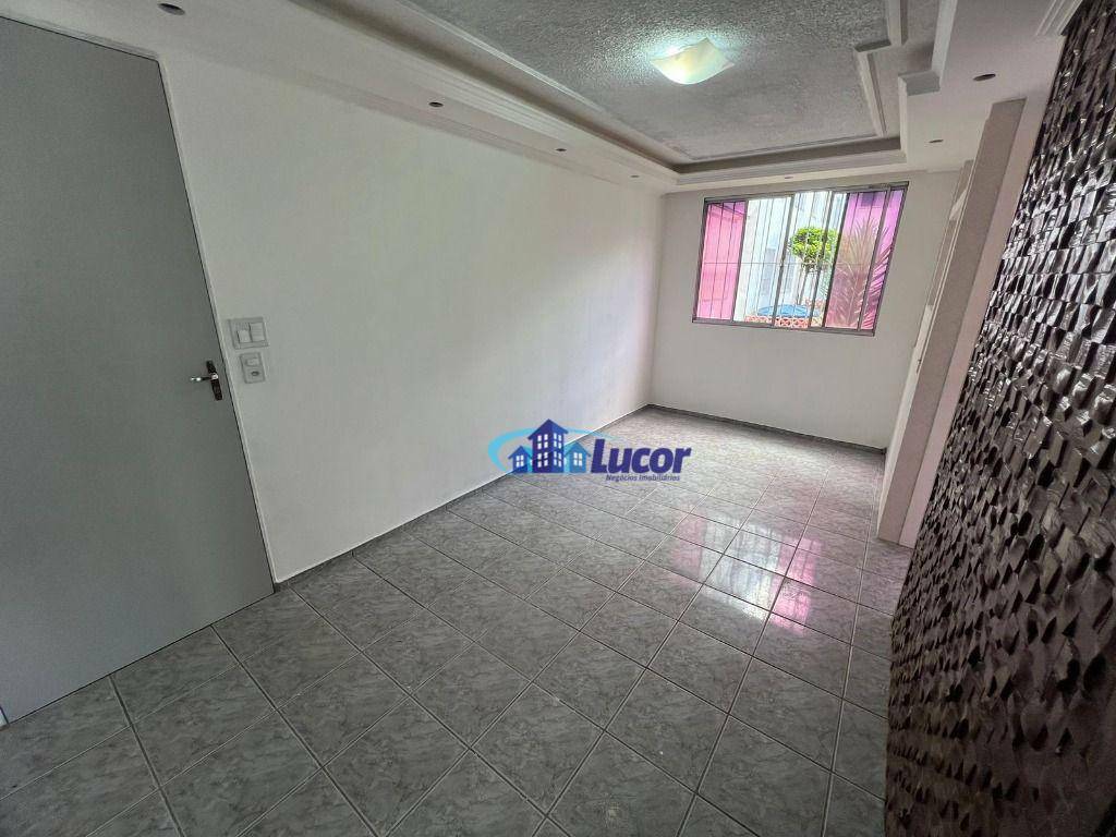 Apartamento à venda com 2 quartos, 38m² - Foto 14