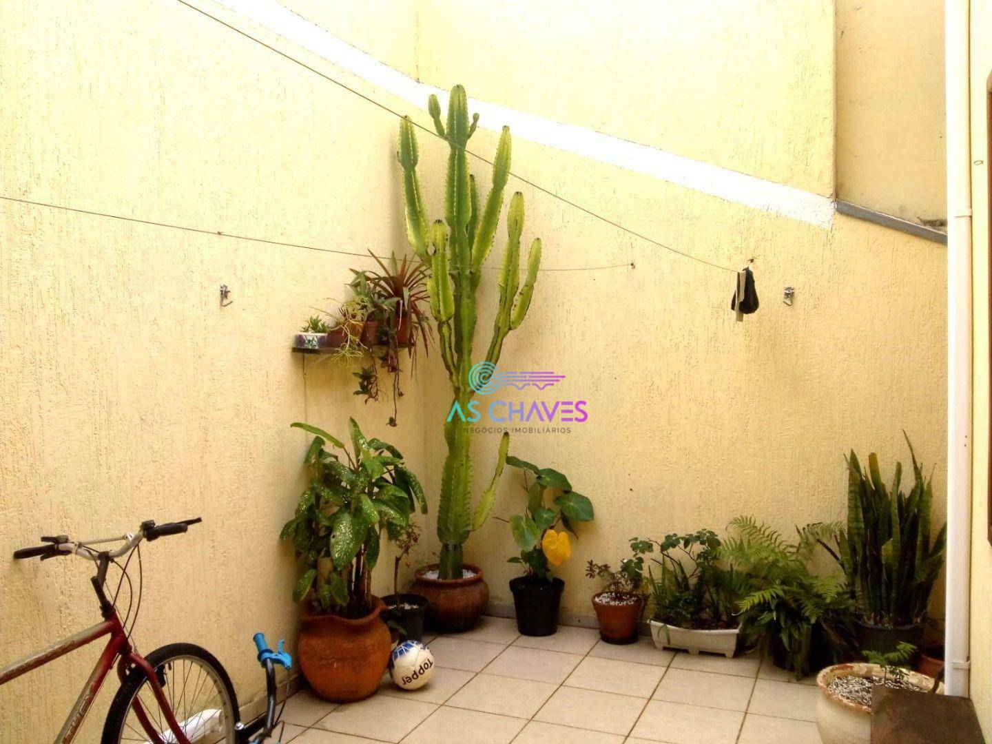 Casa à venda com 3 quartos, 137m² - Foto 17