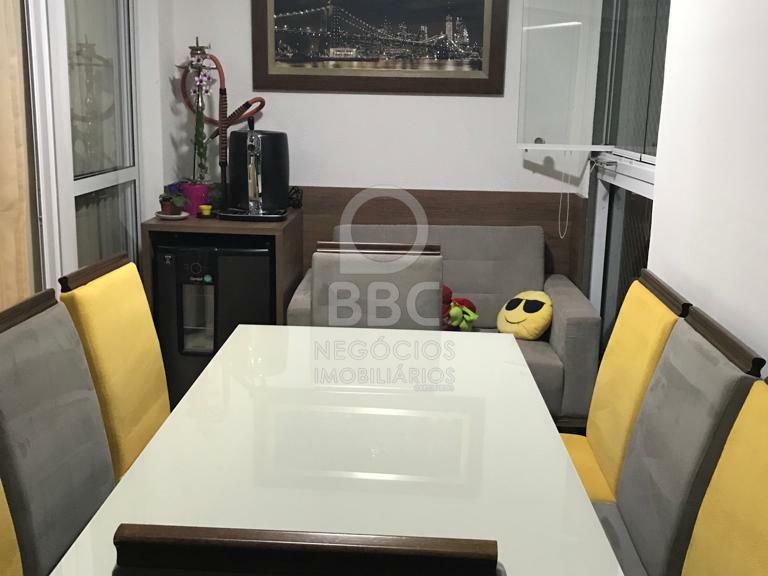 Apartamento à venda com 2 quartos, 72m² - Foto 5