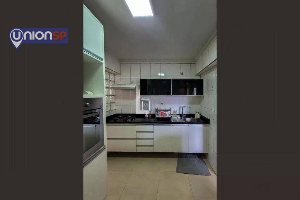 Apartamento à venda com 3 quartos, 85m² - Foto 9