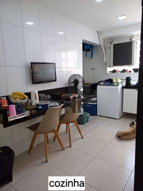 Apartamento à venda com 4 quartos, 150m² - Foto 14