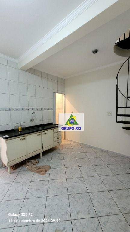 Casa à venda com 4 quartos, 120m² - Foto 9