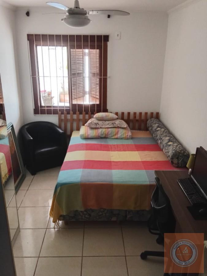 Casa à venda com 2 quartos, 62m² - Foto 13