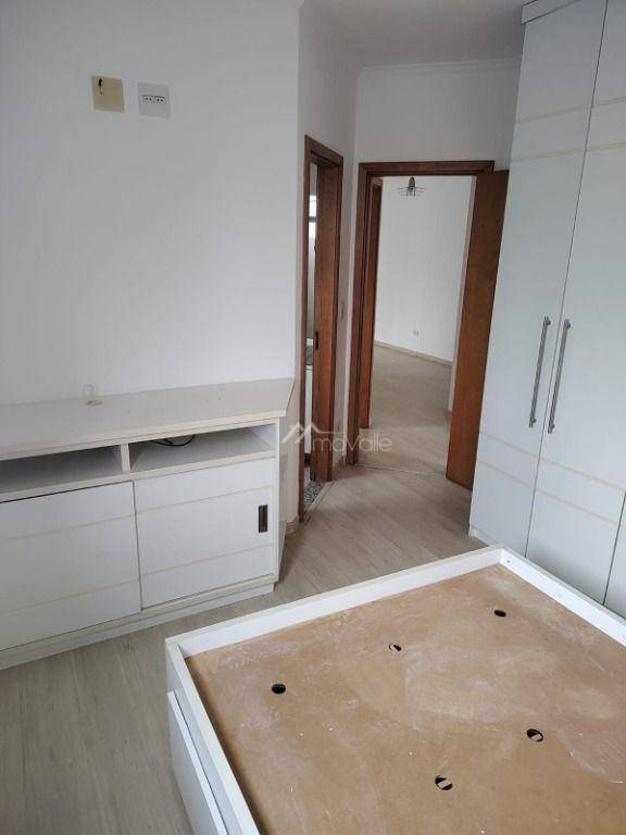 Apartamento à venda com 3 quartos, 86m² - Foto 9