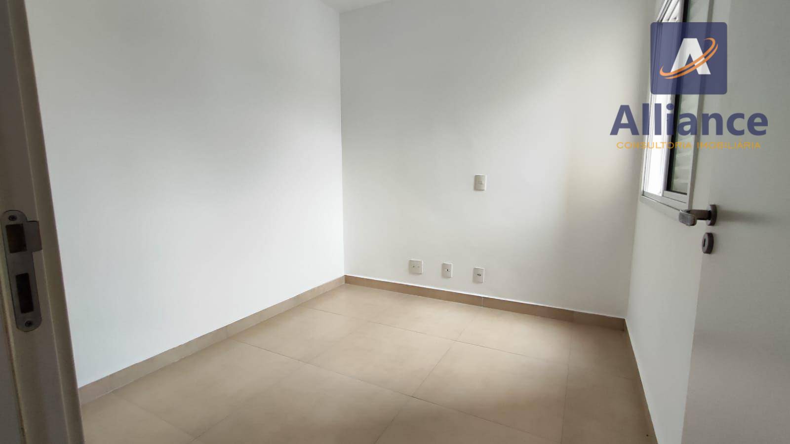 Apartamento para alugar com 3 quartos, 72m² - Foto 7