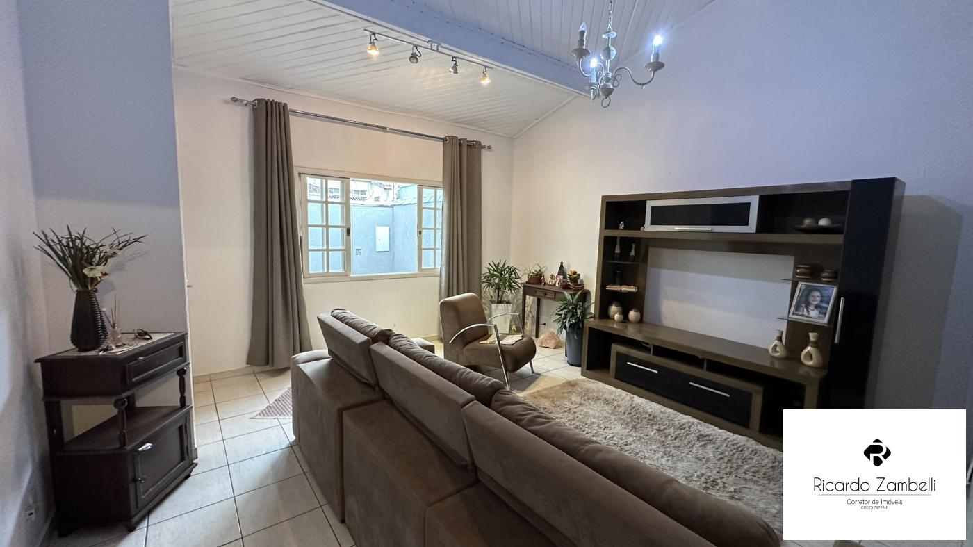 Casa à venda com 3 quartos, 250m² - Foto 6