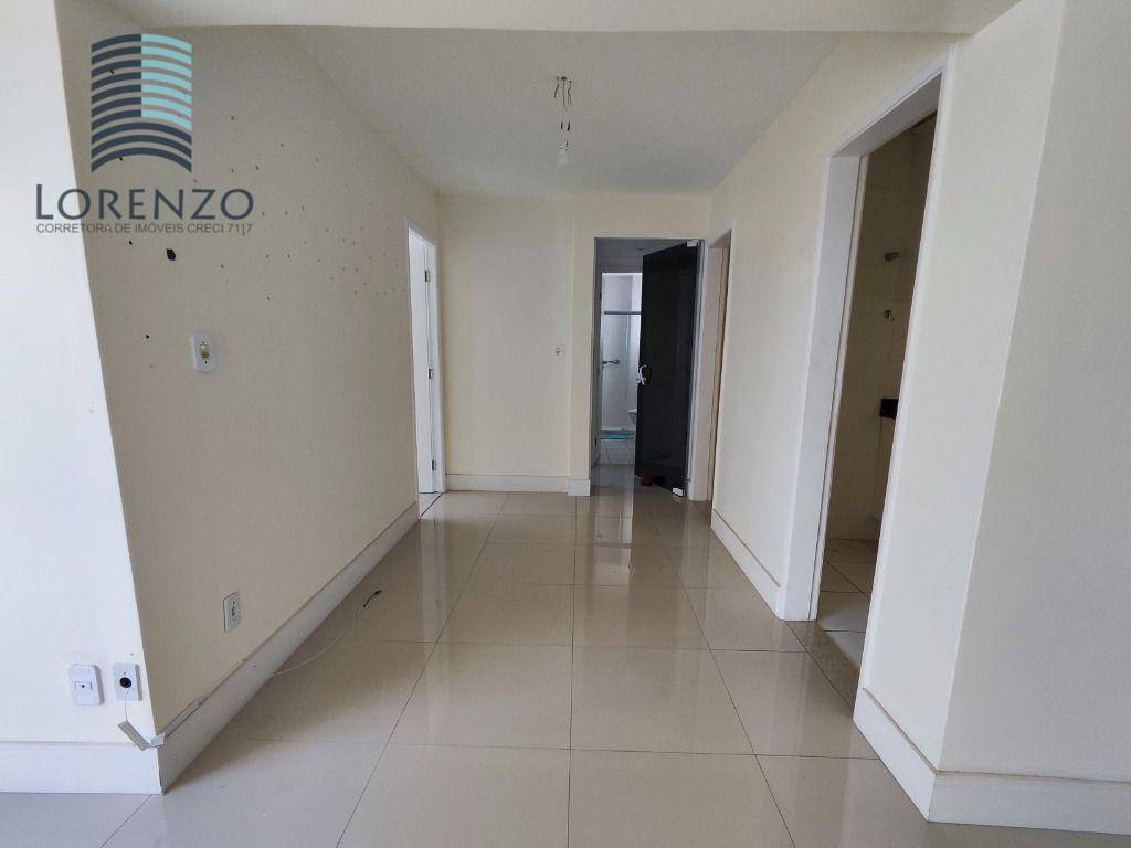 Apartamento à venda com 3 quartos, 100m² - Foto 10