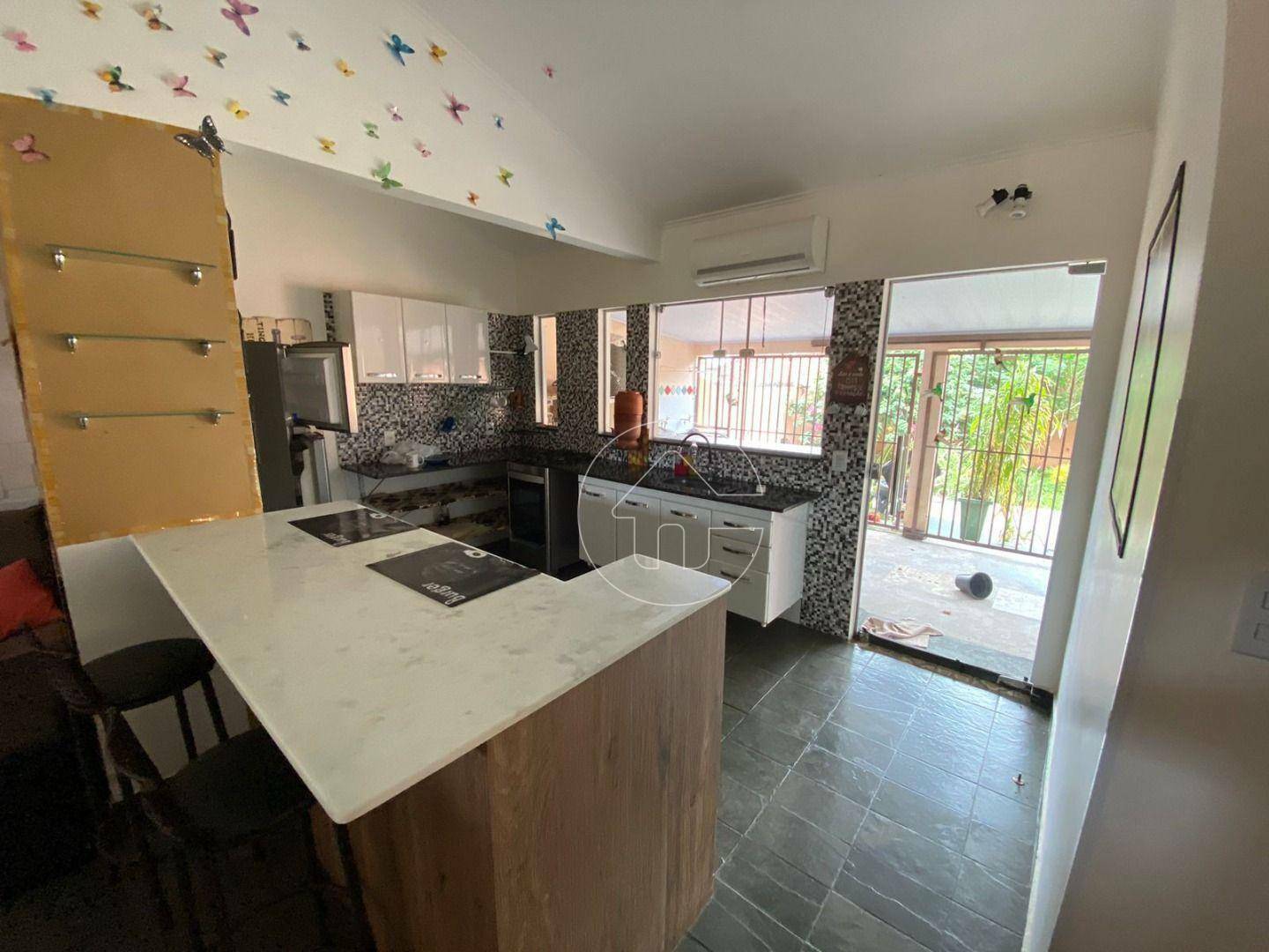 Casa à venda com 2 quartos, 139m² - Foto 12