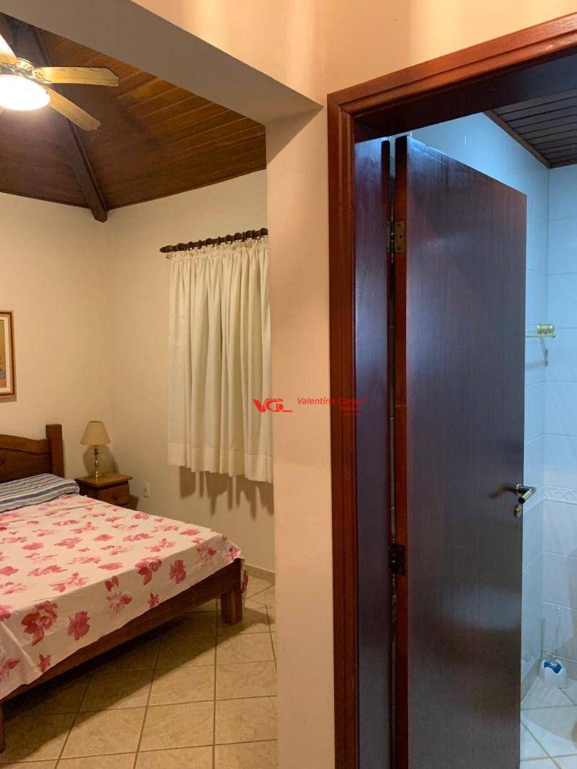 Chácara à venda com 5 quartos, 574m² - Foto 28