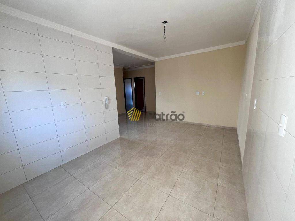 Cobertura à venda com 3 quartos, 177m² - Foto 1