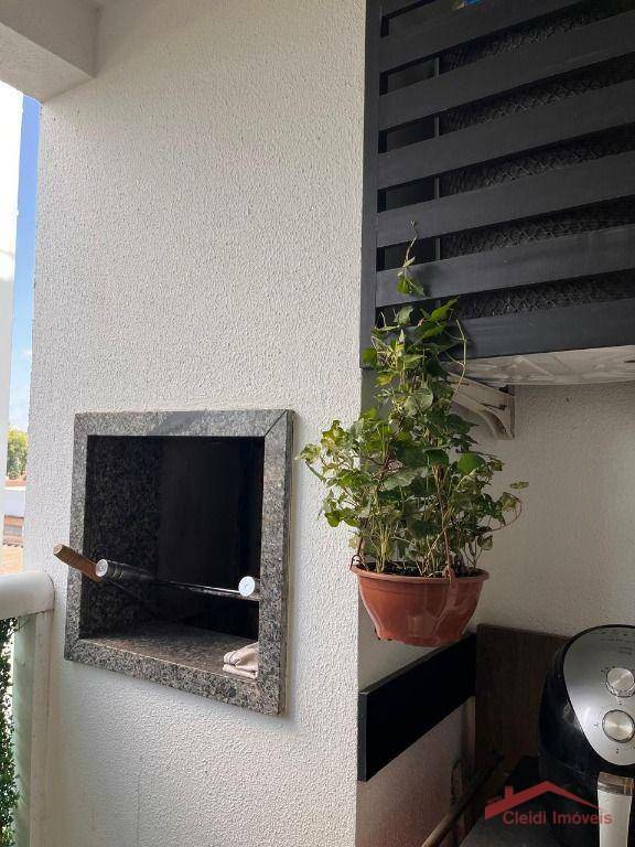 Apartamento para alugar com 2 quartos, 60m² - Foto 6