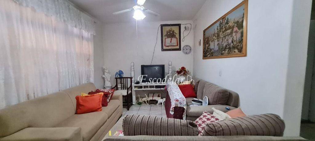 Sobrado à venda com 3 quartos, 225m² - Foto 2