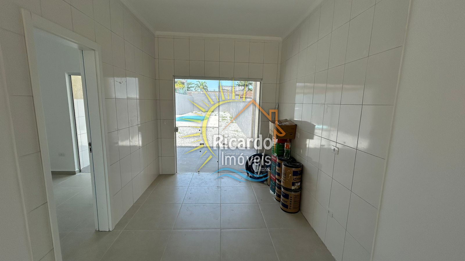 Casa à venda com 3 quartos, 81m² - Foto 15