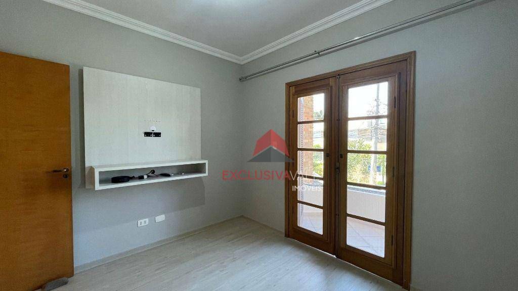 Casa de Condomínio à venda com 4 quartos, 420m² - Foto 54