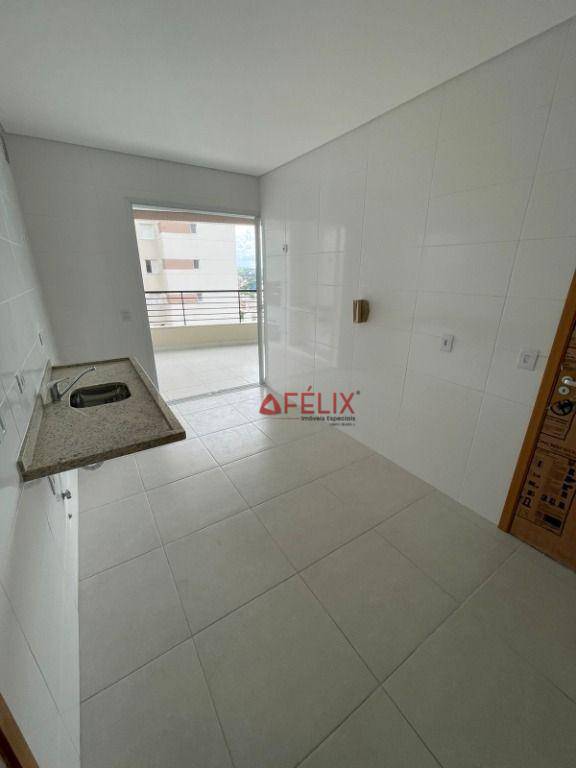 Apartamento à venda com 3 quartos, 155m² - Foto 9