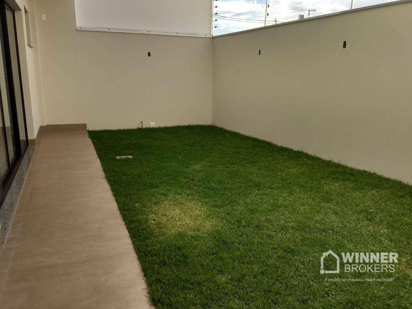 Sobrado à venda com 3 quartos, 225m² - Foto 8