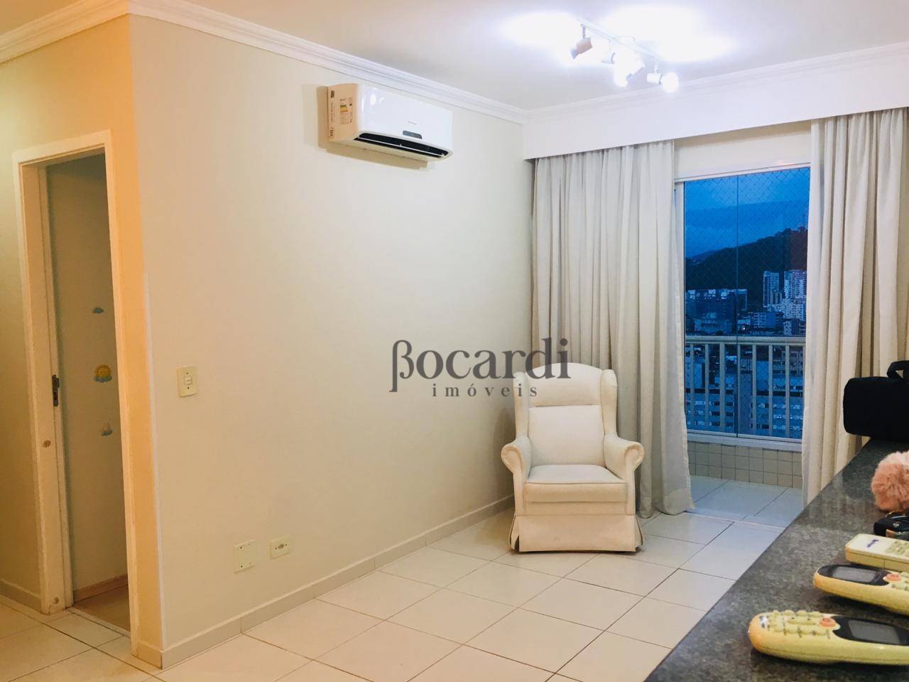 Apartamento à venda com 2 quartos, 68m² - Foto 1