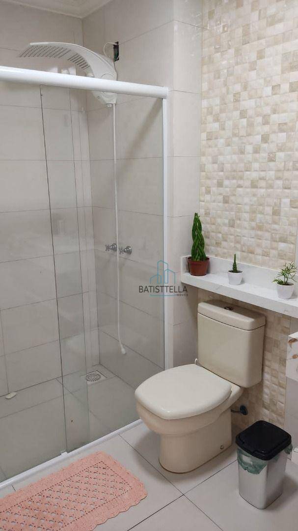 Apartamento à venda com 2 quartos, 61m² - Foto 12