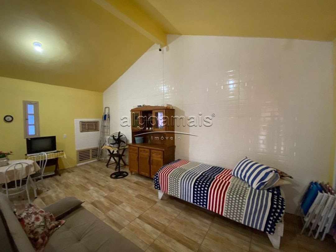 Casa à venda com 2 quartos, 77m² - Foto 5