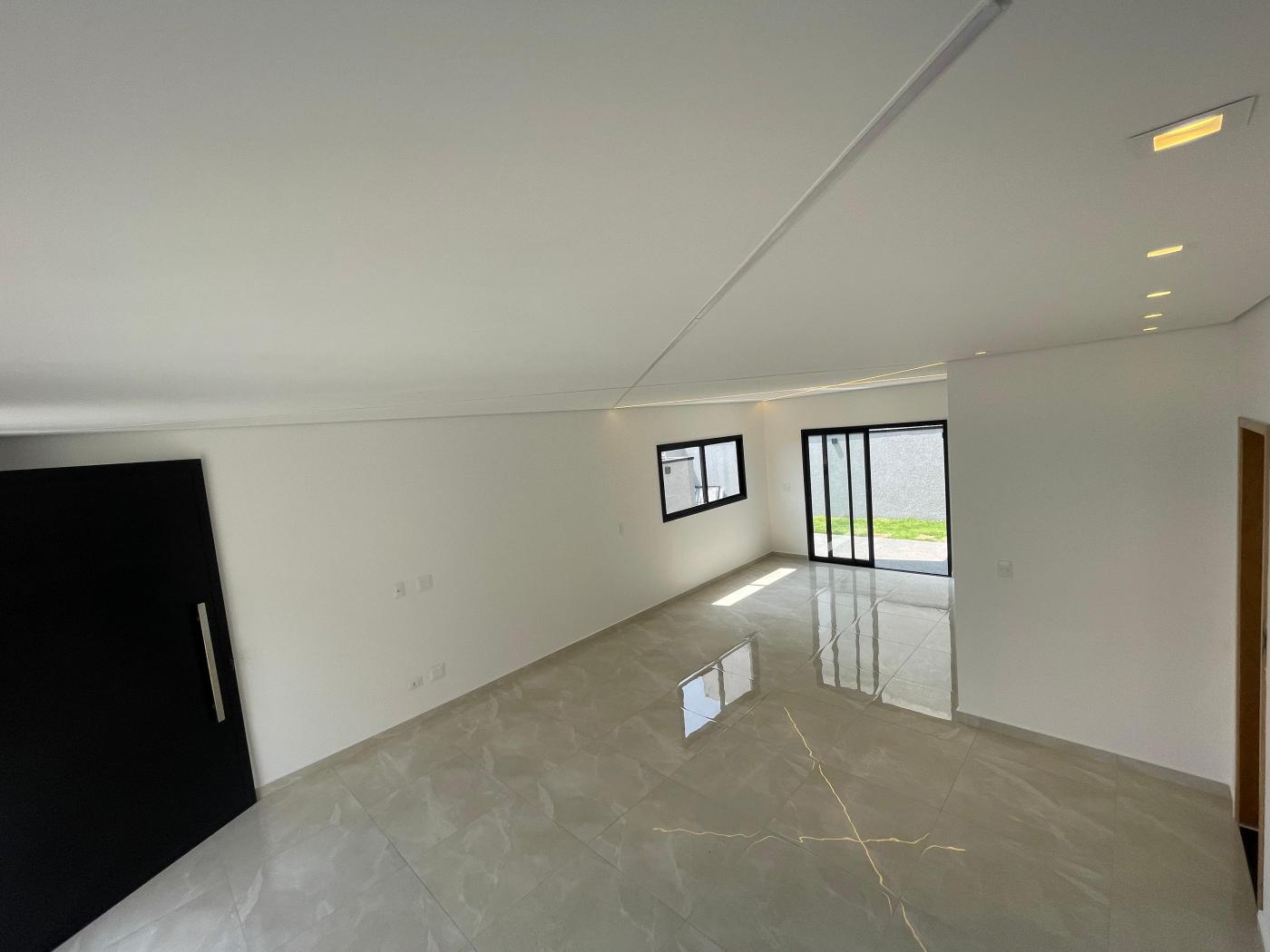 Casa à venda com 3 quartos, 131m² - Foto 12