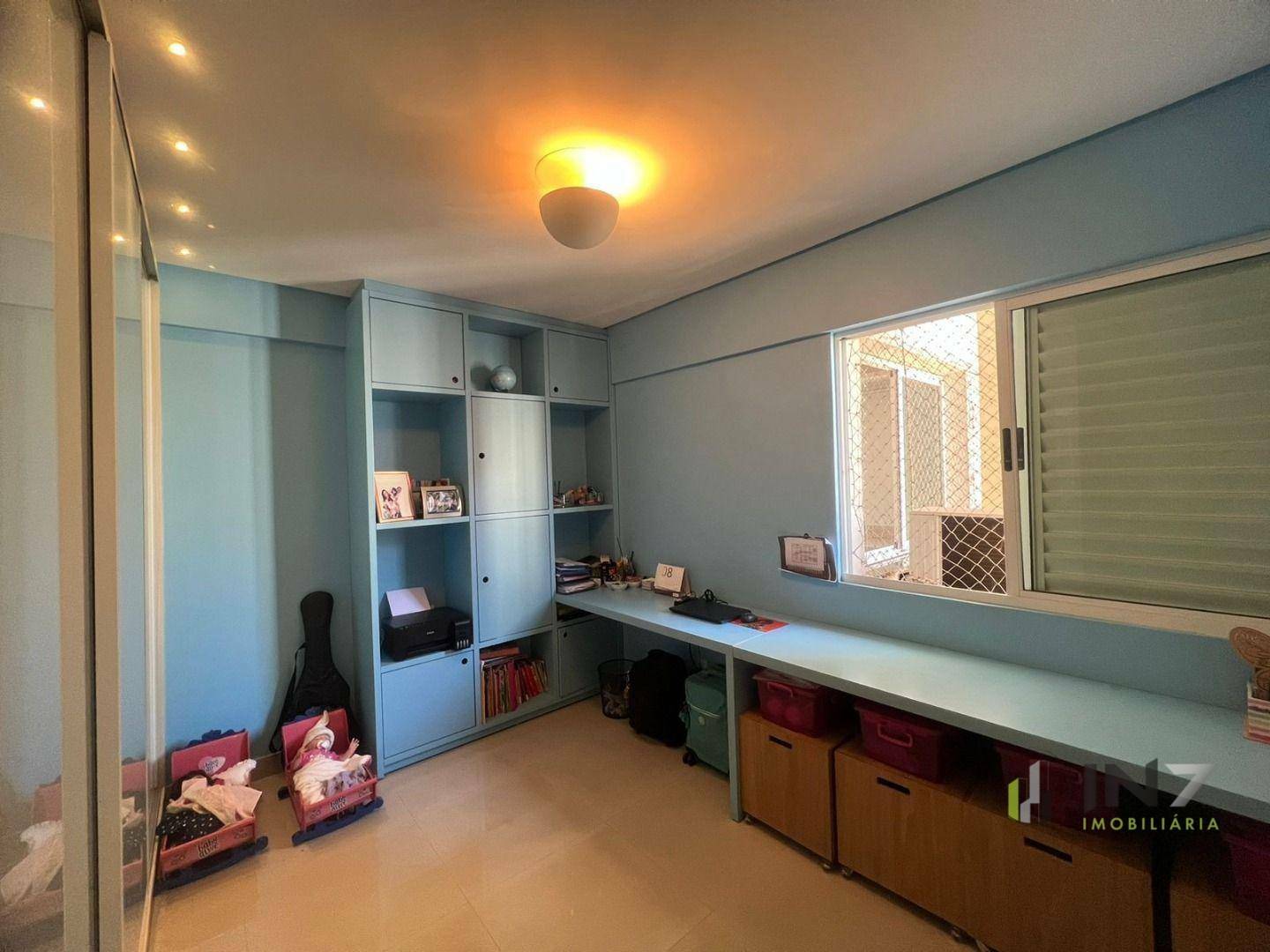 Apartamento à venda com 3 quartos, 140m² - Foto 19