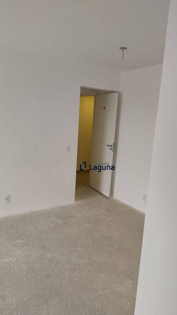 Apartamento para alugar com 2 quartos, 50m² - Foto 10