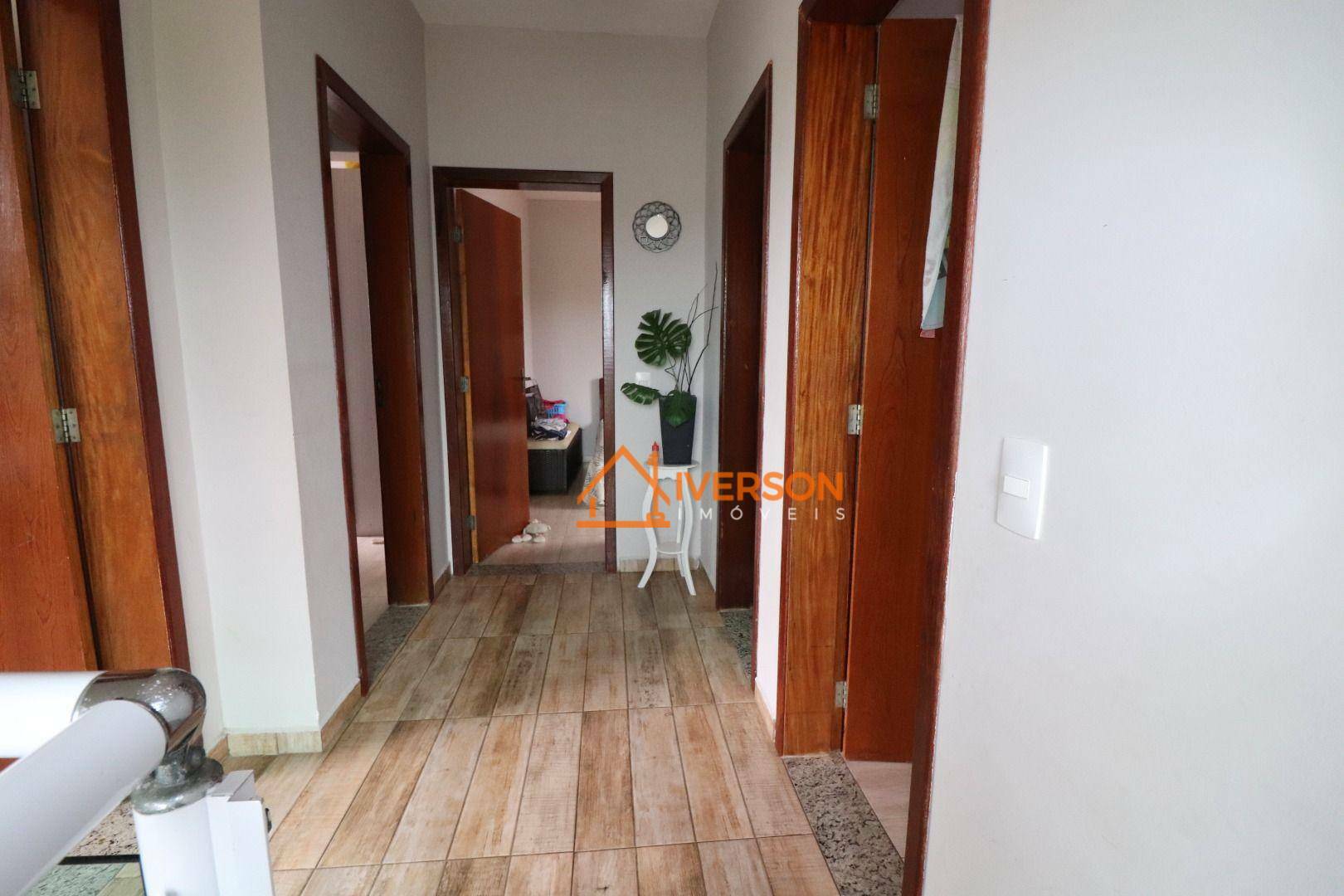 Sobrado à venda com 4 quartos, 220m² - Foto 12