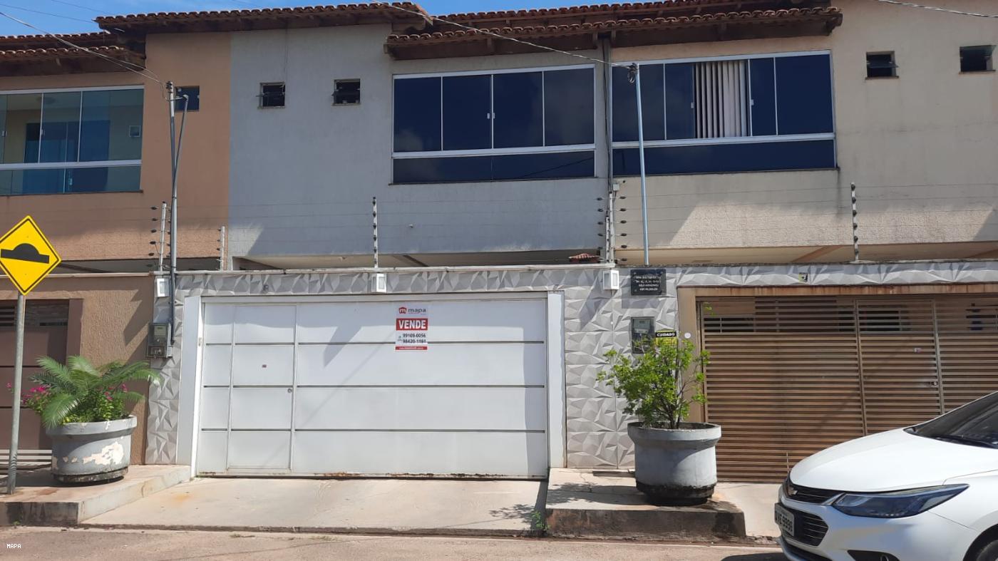 Sobrado para alugar com 3 quartos, 105m² - Foto 1