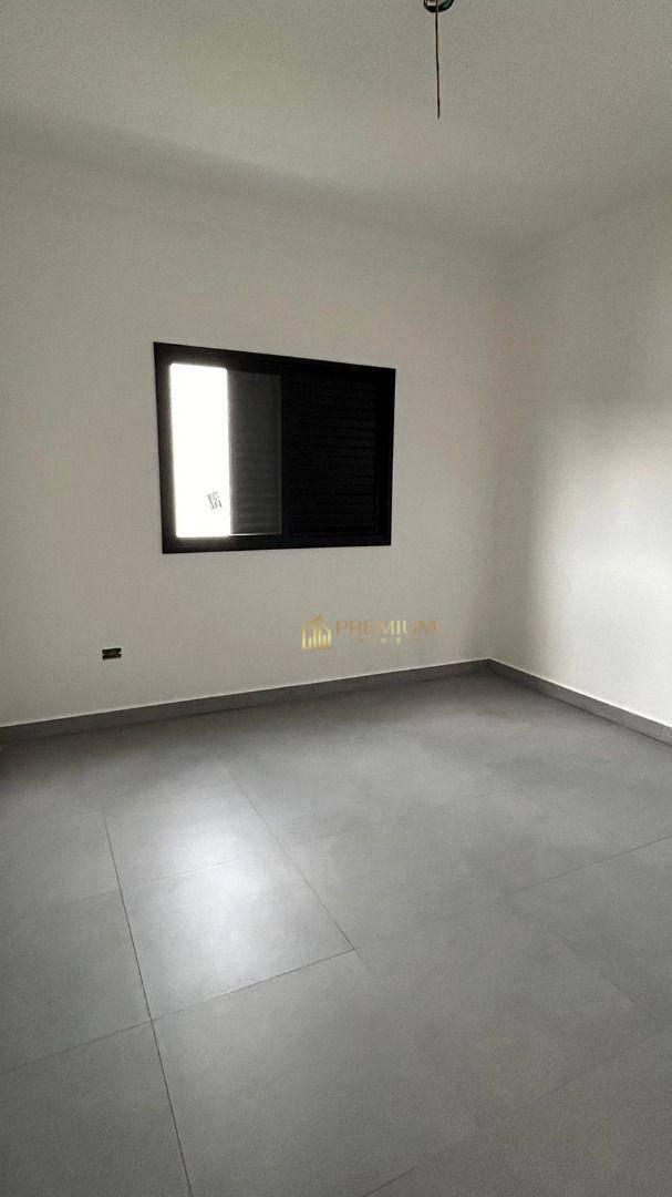 Sobrado à venda com 3 quartos, 160m² - Foto 2