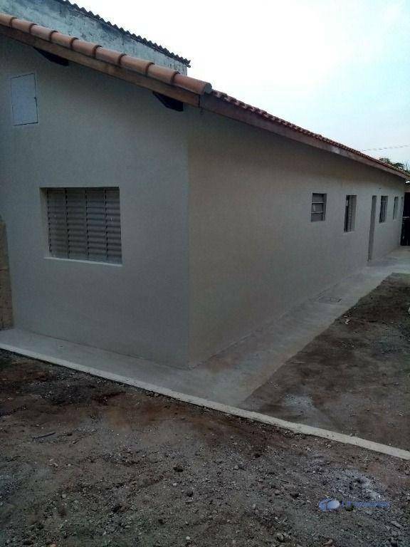 Casa à venda com 2 quartos, 89m² - Foto 10