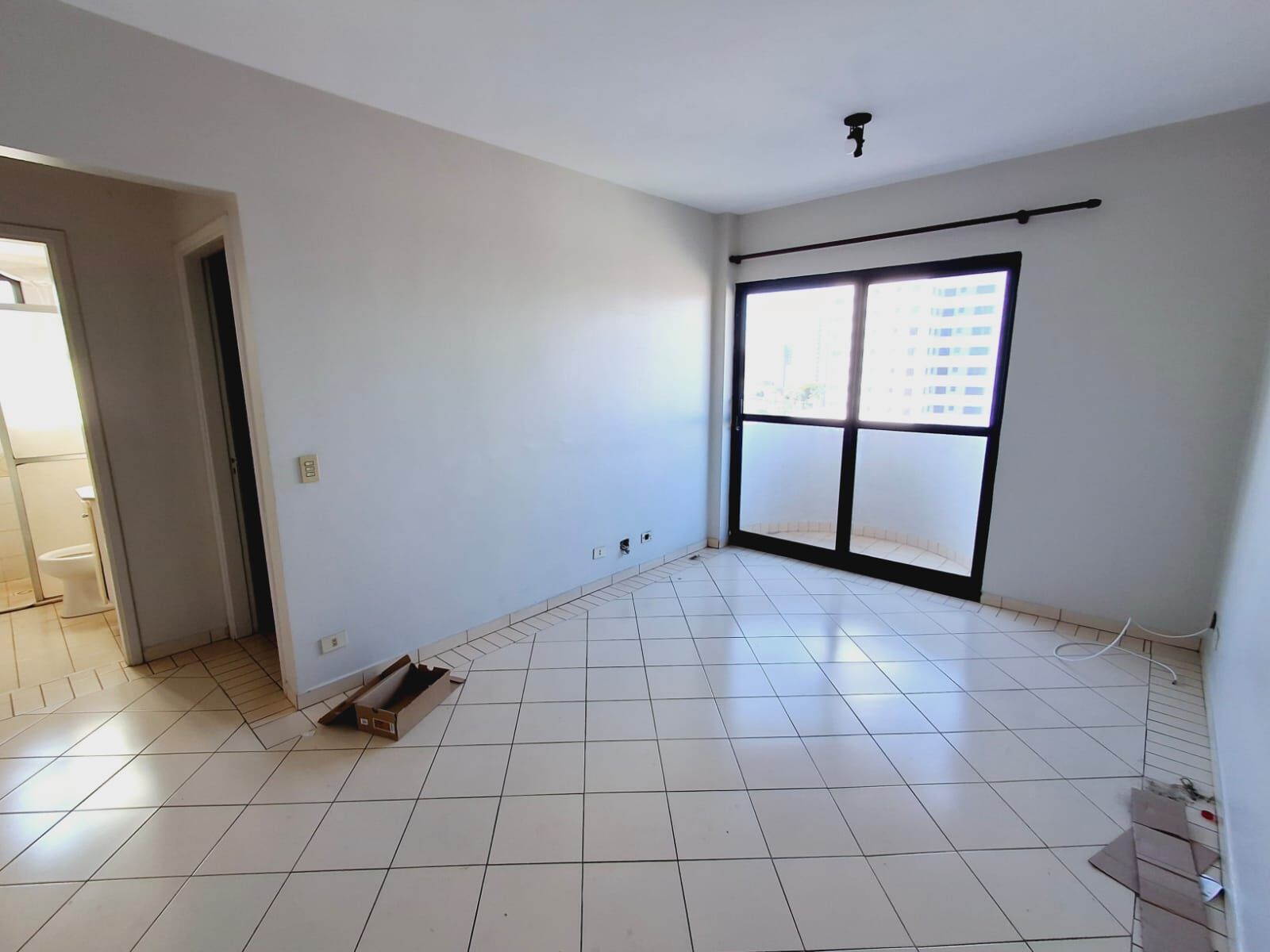 Apartamento para alugar com 1 quarto, 45m² - Foto 1