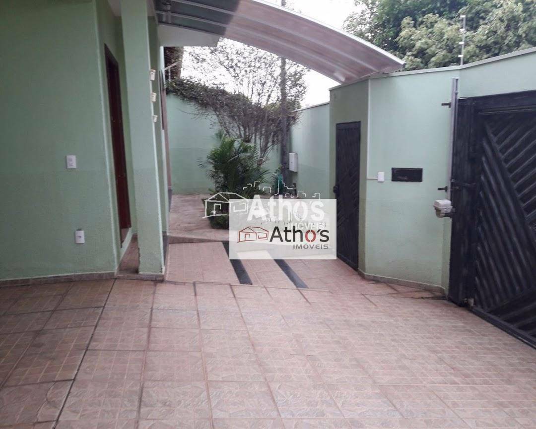 Sobrado à venda com 3 quartos, 277m² - Foto 3