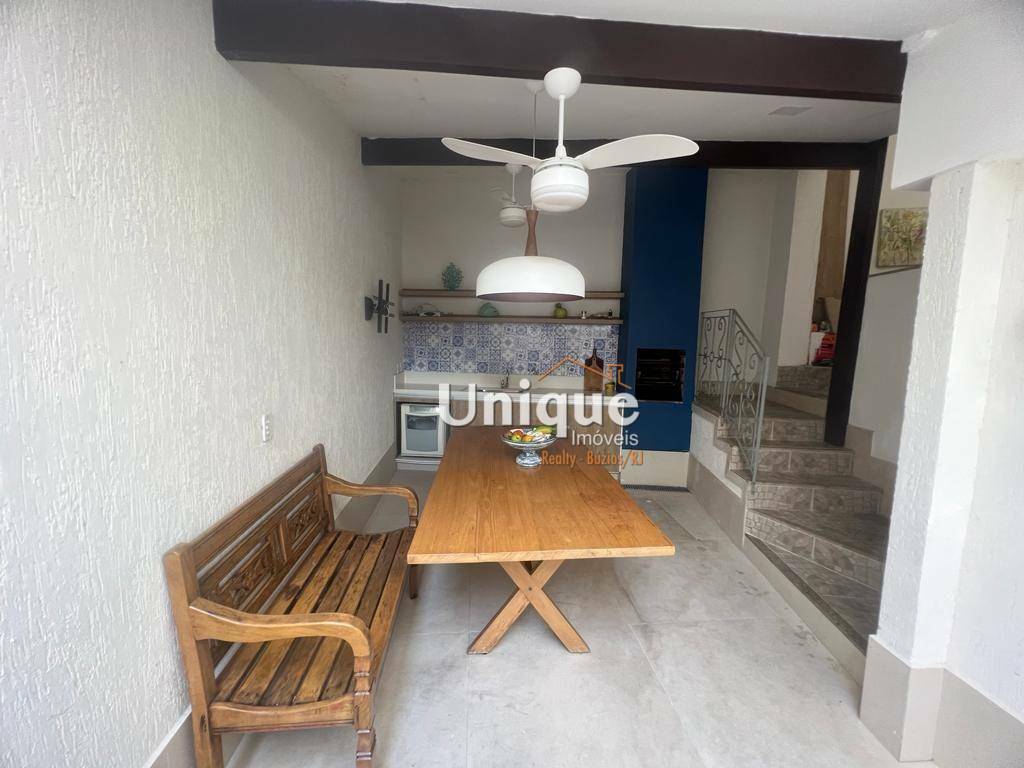 Casa à venda com 4 quartos, 140m² - Foto 37