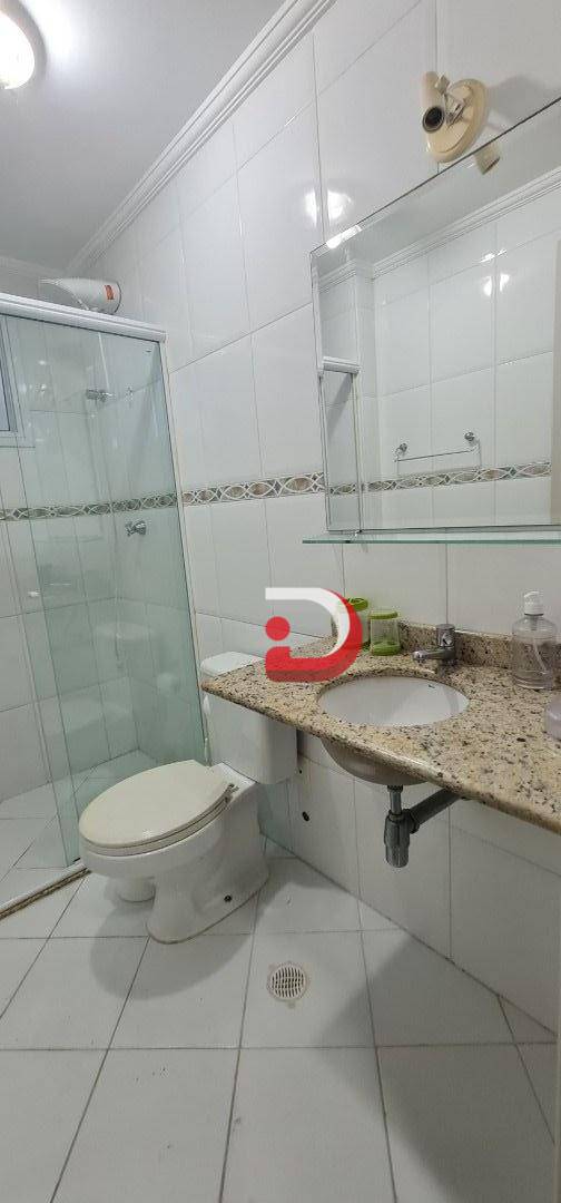 Apartamento para alugar com 3 quartos, 98m² - Foto 19