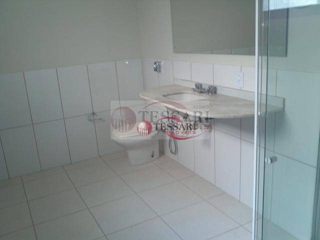 Casa à venda com 2 quartos, 250m² - Foto 12