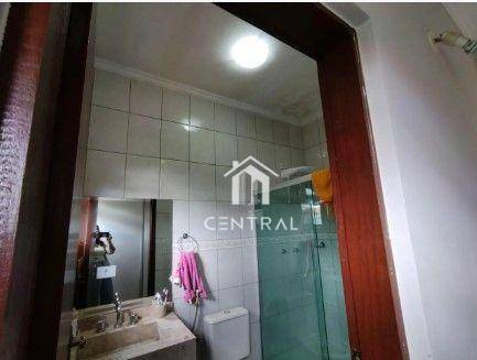 Sobrado à venda com 3 quartos, 250m² - Foto 5