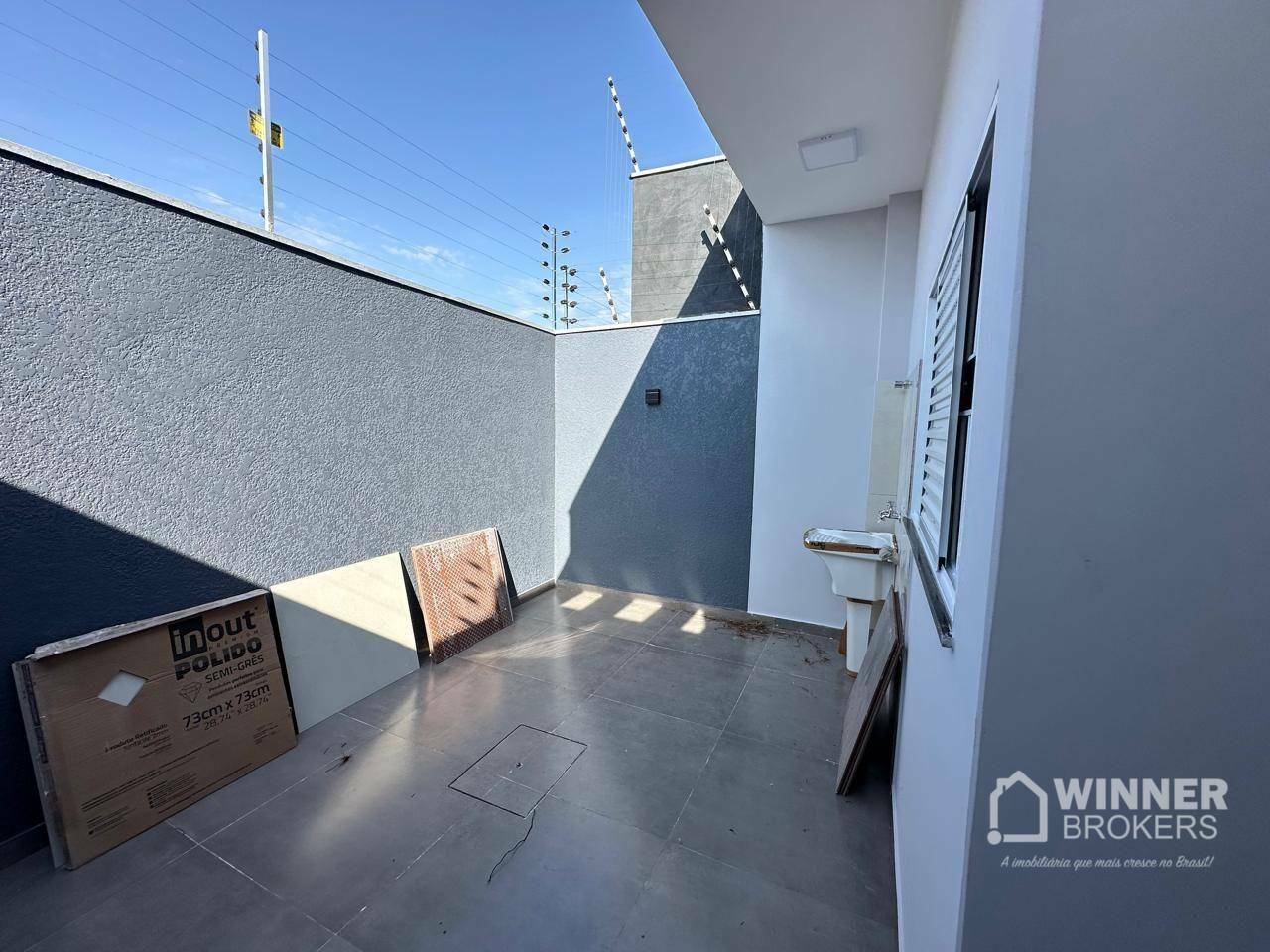 Casa à venda com 3 quartos, 75m² - Foto 8