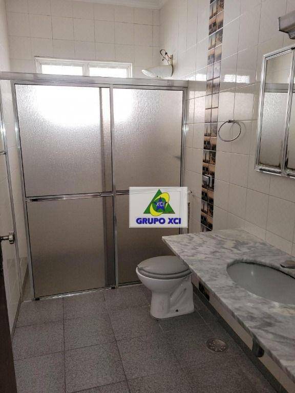 Casa de Condomínio à venda e aluguel com 3 quartos, 335m² - Foto 15