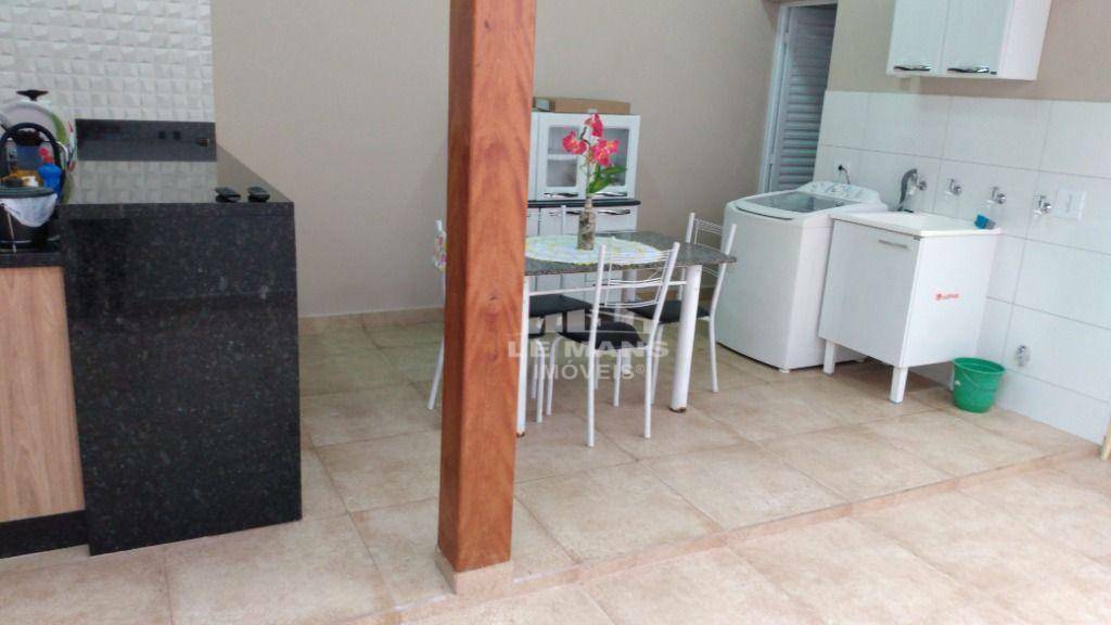 Casa à venda com 3 quartos, 200m² - Foto 24