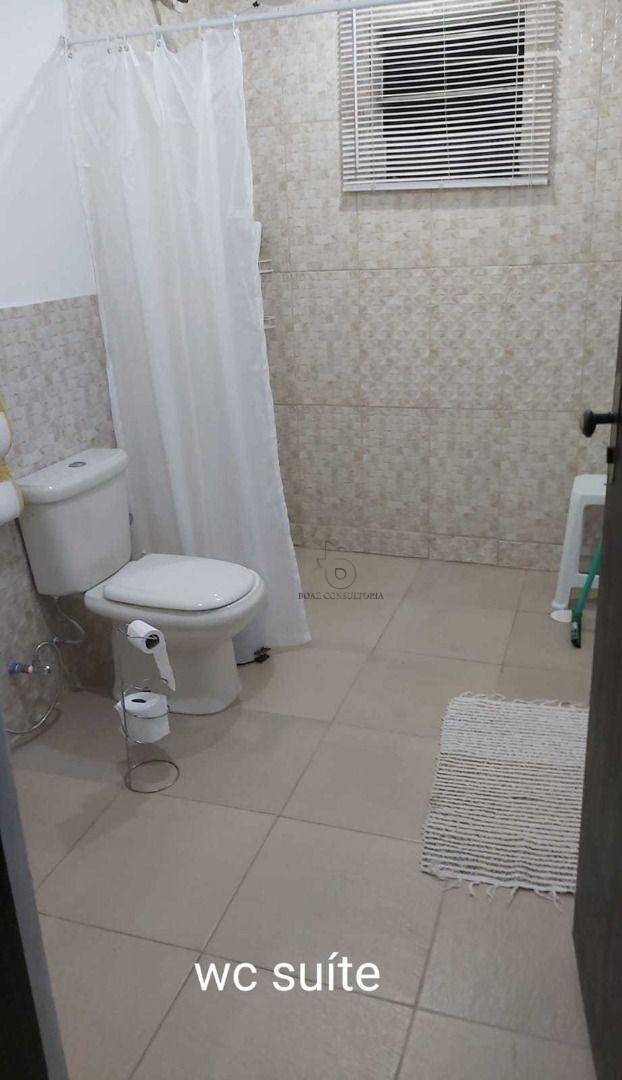 Casa à venda com 3 quartos, 234m² - Foto 13