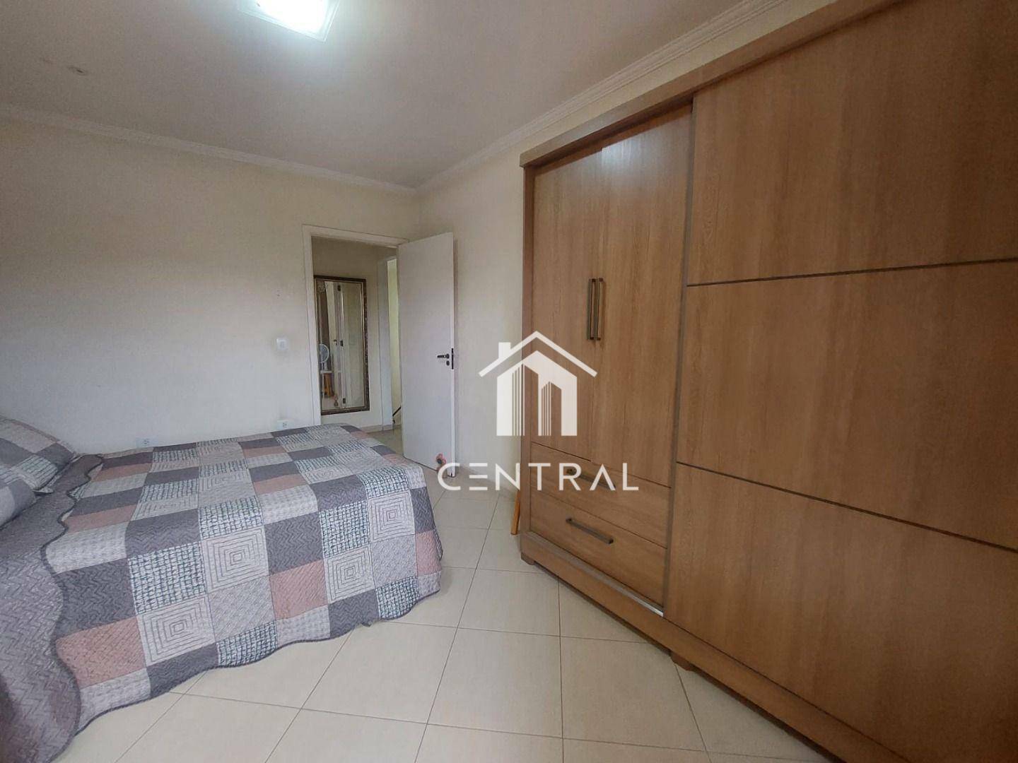 Sobrado à venda com 4 quartos, 340m² - Foto 36