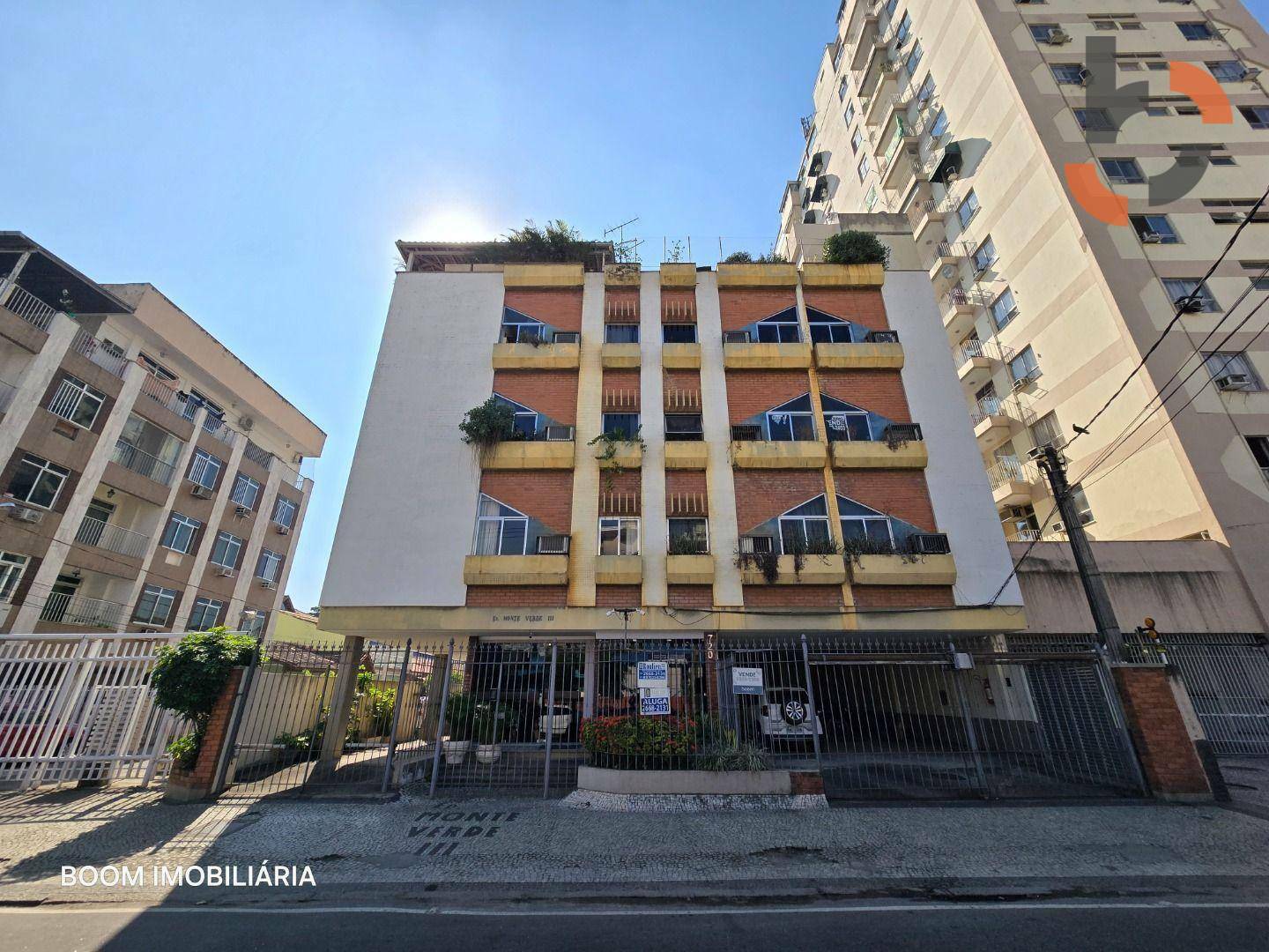 Apartamento à venda com 2 quartos, 220m² - Foto 2