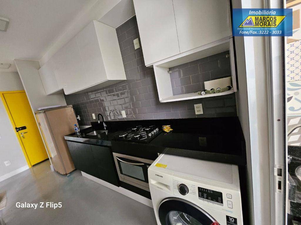 Apartamento à venda com 2 quartos, 65m² - Foto 3