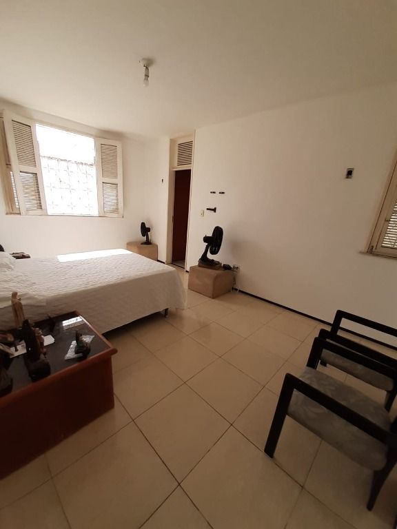 Casa à venda com 4 quartos, 213m² - Foto 16