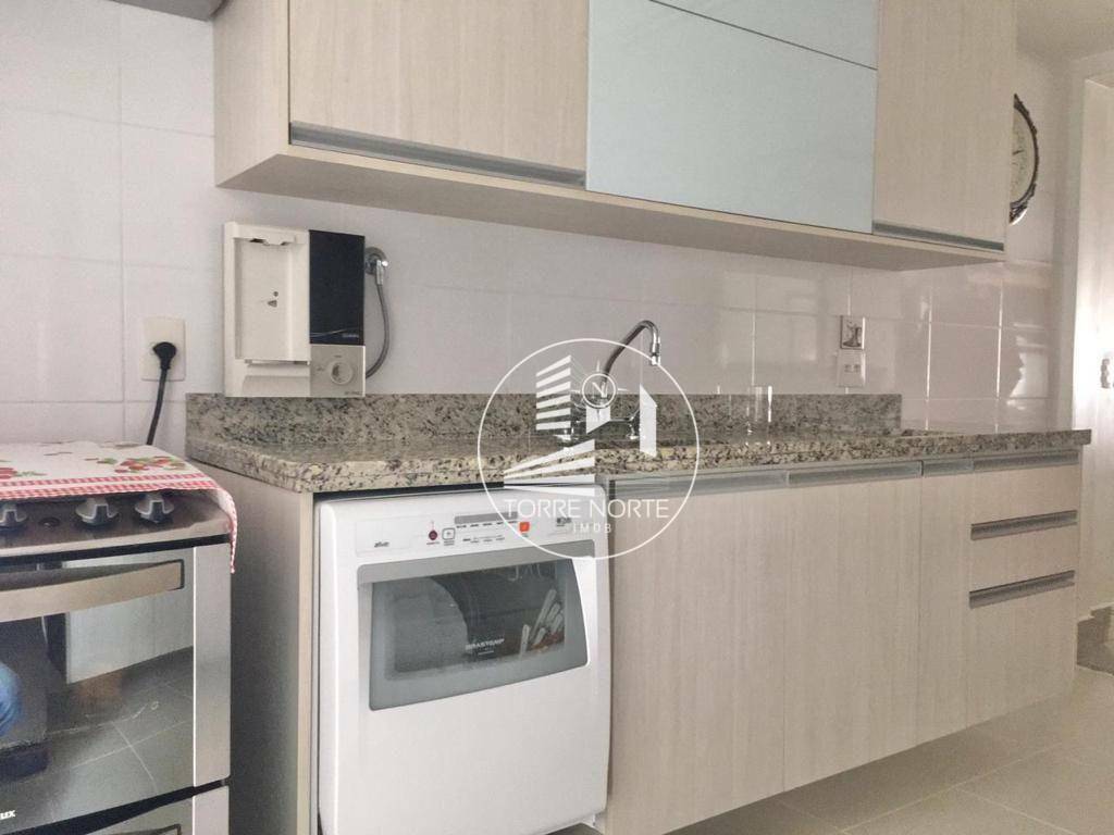 Apartamento à venda com 5 quartos, 143m² - Foto 13