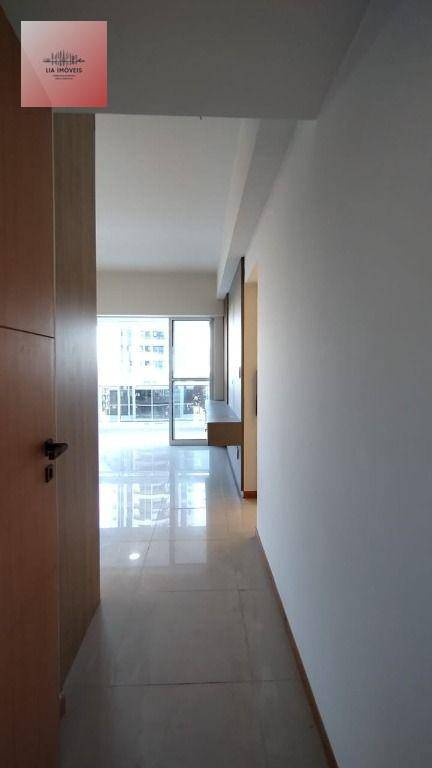 Apartamento à venda com 3 quartos, 181m² - Foto 21