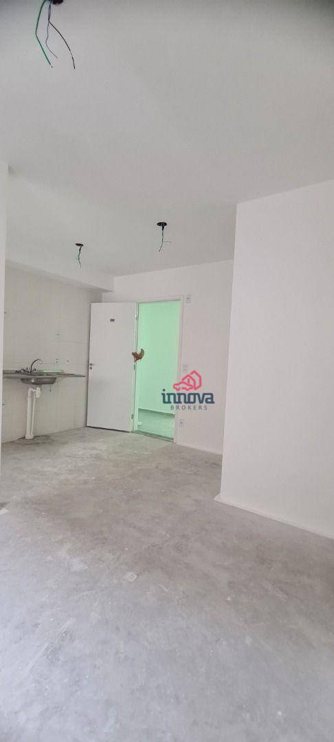 Apartamento à venda com 2 quartos, 35m² - Foto 8