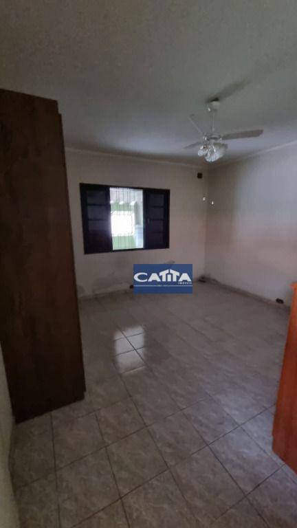 Casa à venda com 2 quartos, 230m² - Foto 15