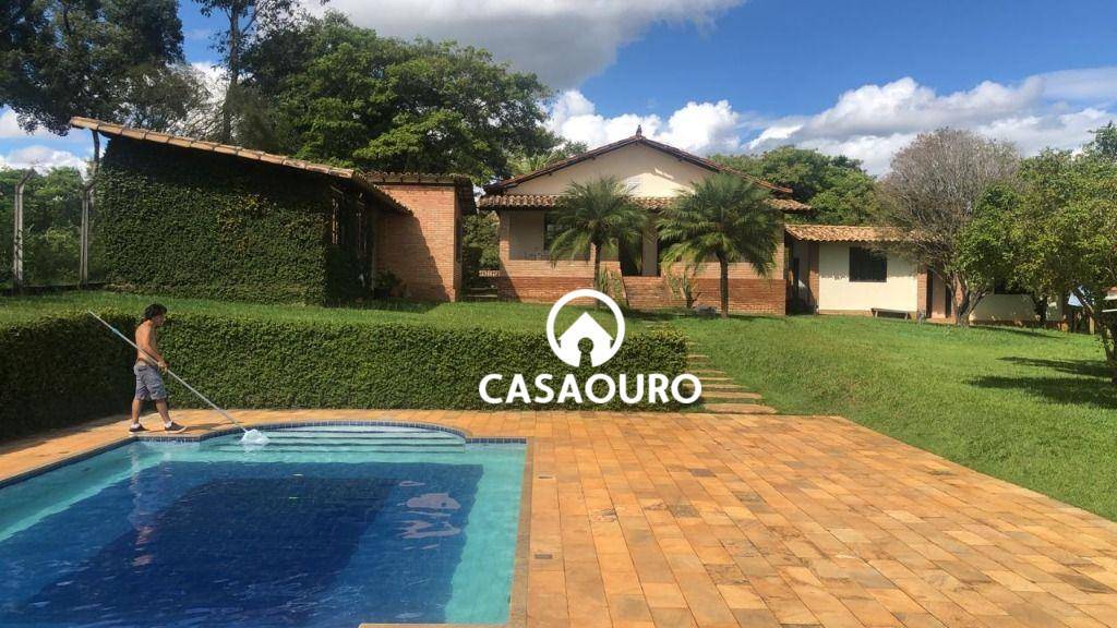 Chácara à venda com 7 quartos, 1000m² - Foto 9