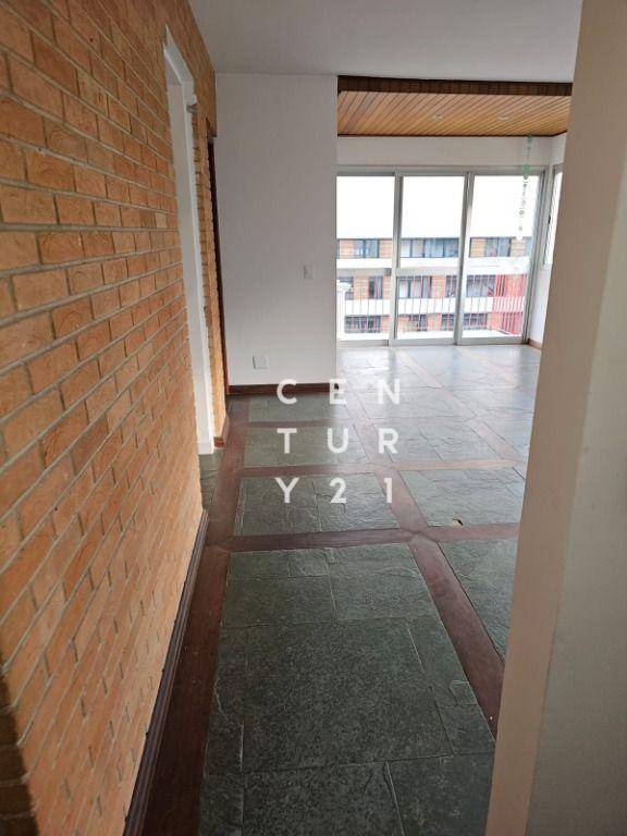 Apartamento à venda com 3 quartos, 81m² - Foto 7